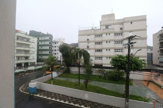 Vista de apartamento para alugar com 1 quarto, 74m² em Jardim Praiano, Guarujá