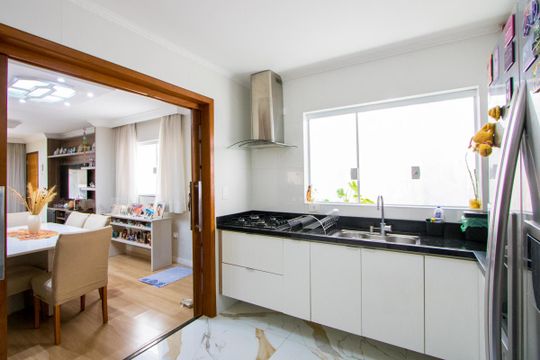 Cozinha de apartamento para alugar com 3 quartos, 205m² em Vila Valparaíso, Santo André