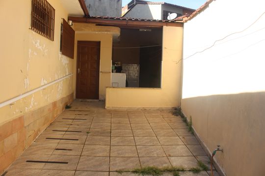 Quintal de casa à venda com 3 quartos, 403m² em Olímpico, São Caetano do Sul