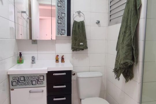 Banheiro de apartamento à venda com 2 quartos, 74m² em Centro, São Leopoldo