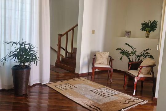 Sala de casa para alugar com 5 quartos, 480m² em Cidade Jardim, Uberlândia