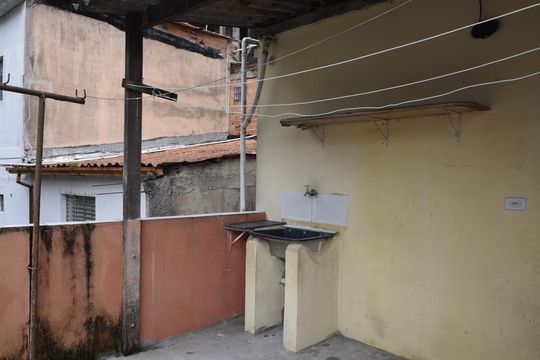 Casa para alugar com 1 quarto, 60m² em Parque Novo Santo Amaro, Embu das Artes