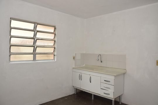 Casa para alugar com 1 quarto, 60m² em Parque Novo Santo Amaro, Embu das Artes