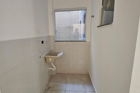 Área de serviço de apartamento à venda com 2 quartos, 48m² em Jardim Iva, São Paulo