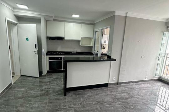 Apartamento à venda com 2 quartos, 58m² em Gopouva, Guarulhos