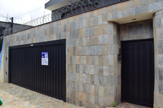 Casa para alugar com 4 quartos, 260m² em Jardim Palma Travassos, Ribeirão Preto