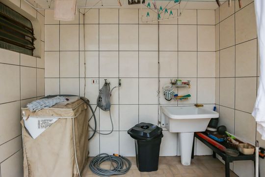 Lavanderia de casa para alugar com 4 quartos, 153m² em Jardim Pinheiros, São Paulo
