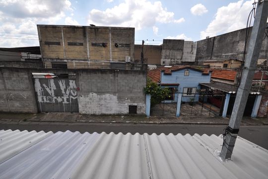 Vista do Quarto 1 de casa para alugar com 2 quartos, 65m² em Vila Nova Carolina, São Paulo