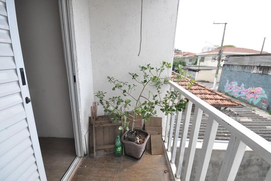 Sacada do Quarto 2 de casa para alugar com 2 quartos, 65m² em Vila Nova Carolina, São Paulo