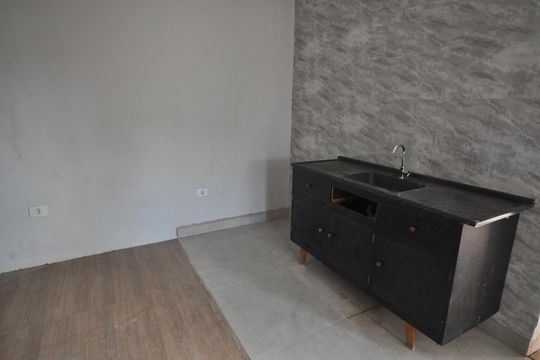 Cozinha de casa para alugar com 2 quartos, 65m² em Vila Nova Carolina, São Paulo