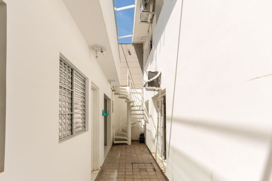 Quintal de casa de condomínio para alugar com 4 quartos, 247m² em Vila Albano, São Paulo