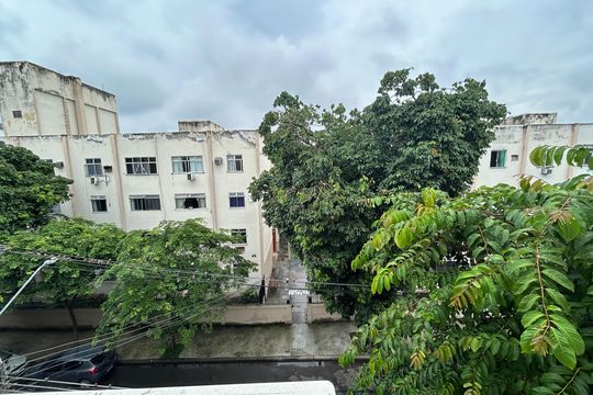 Vista da Sala de apartamento para alugar com 2 quartos, 80m² em Guadalupe, Rio de Janeiro