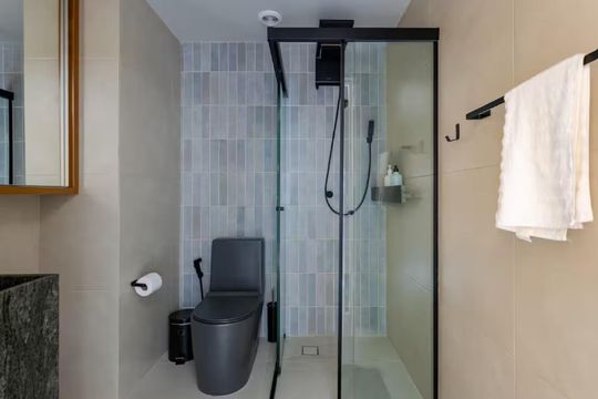 Banheiro de apartamento à venda com 1 quarto, 29m² em Barra Funda, São Paulo