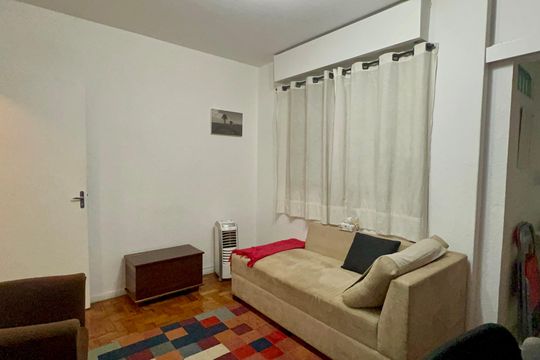 Suite de apartamento à venda com 3 quartos, 74m² em Pinheiros, São Paulo