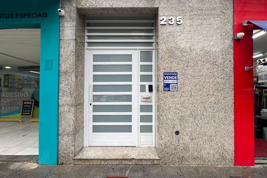 Fachada de apartamento à venda com 3 quartos, 74m² em Pinheiros, São Paulo