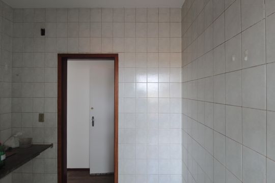 Cozinha de apartamento à venda com 3 quartos, 68m² em Santa Branca, Belo Horizonte