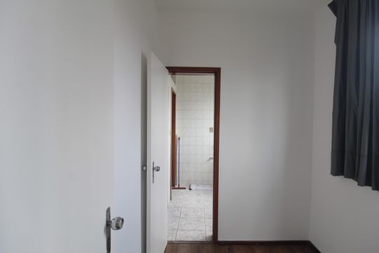 Quarto de Serviço de apartamento à venda com 3 quartos, 68m² em Santa Branca, Belo Horizonte