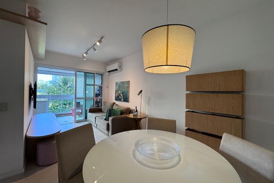 Sala de apartamento à venda com 3 quartos, 83m² em Barra da Tijuca, Rio de Janeiro