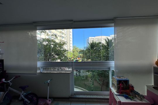Varanda de apartamento à venda com 3 quartos, 83m² em Barra da Tijuca, Rio de Janeiro