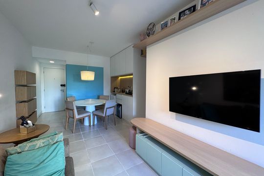 Sala de apartamento à venda com 3 quartos, 83m² em Barra da Tijuca, Rio de Janeiro