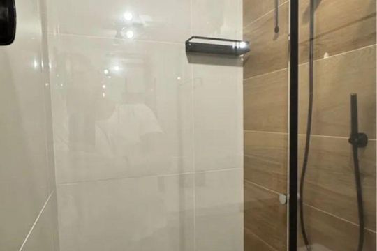 Banheiro de apartamento para alugar com 1 quarto, 39m² em Barra, Salvador