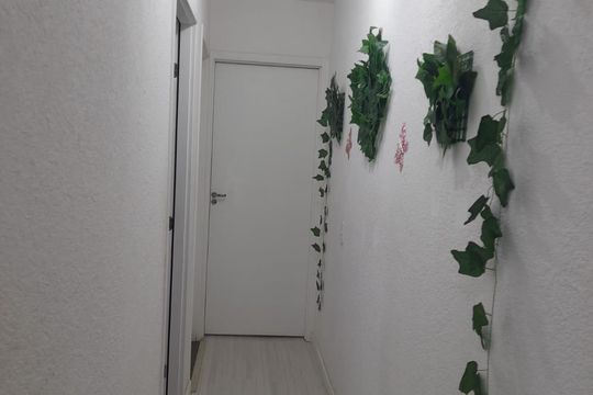 Corredor de apartamento à venda com 2 quartos, 42m² em Vila Cristalia, São Paulo