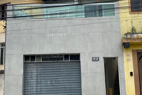 Fachada de casa à venda com 2 quartos, 85m² em Jardim Consorcio, São Paulo