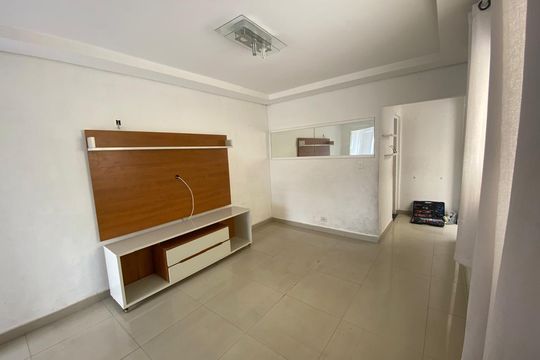 Sala de casa à venda com 2 quartos, 85m² em Jardim Consorcio, São Paulo