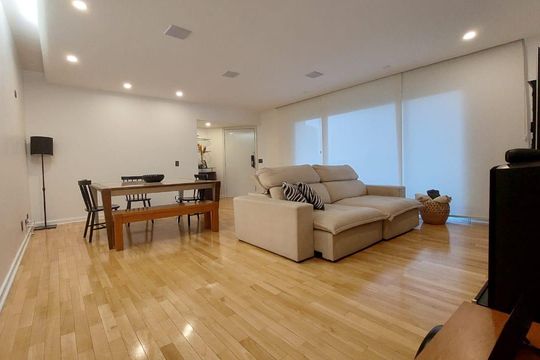Apartamento à venda com 4 quartos, 191m² em Vila Valparaíso, Santo André