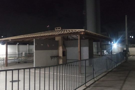 Área externa de apartamento para alugar com 2 quartos, 44m² em Santa Cruz, Rio de Janeiro