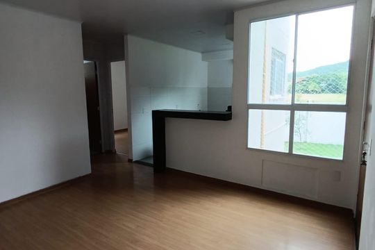 Apartamento para alugar com 2 quartos, 44m² em Santa Cruz, Rio de Janeiro
