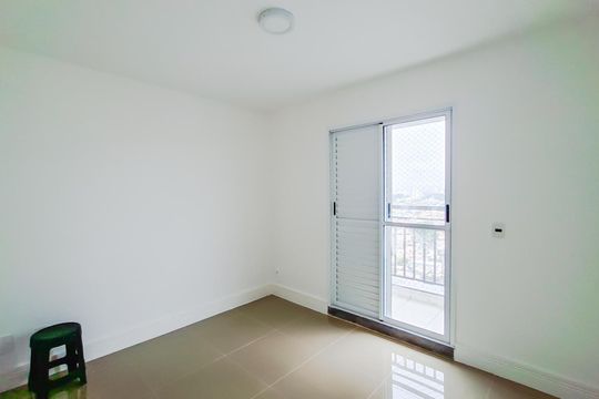Apartamento à venda com 3 quartos, 82m² em Jardim Flor da Montanha, Guarulhos