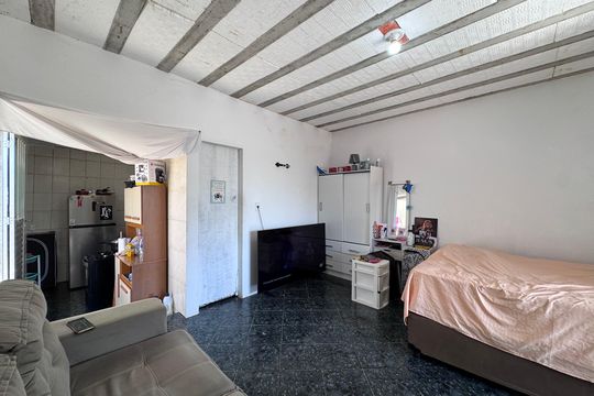 Sala / quarto de apartamento à venda com 2 quartos, 40m² em Recreio dos Bandeirantes, Rio de Janeiro