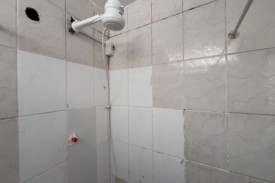 Banheiro Social de apartamento à venda com 2 quartos, 40m² em Recreio dos Bandeirantes, Rio de Janeiro