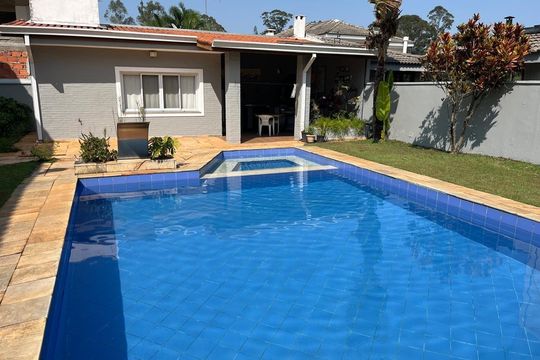 Casa à venda com 4 quartos, 360m² em Alphaville, Santana de Parnaíba