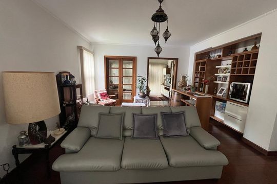 Casa à venda com 4 quartos, 360m² em Alphaville, Santana de Parnaíba