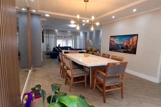 Casa à venda com 4 quartos, 379m² em Vila Mussolini, São Bernardo do Campo