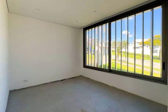 Casa à venda com 4 quartos, 500m² em Residencial Tambore III, Santana de Parnaíba