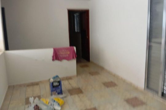 SALA de casa à venda com 4 quartos, 200m² em Bussocaba, Osasco