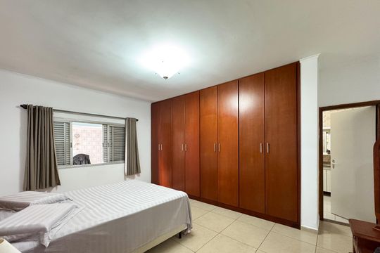Suíte  de casa à venda com 3 quartos, 223m² em Planalto, São Bernardo do Campo