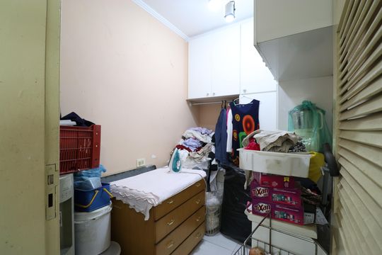 Área de serviço e quarto de Serviço de apartamento à venda com 3 quartos, 160m² em Bom Retiro, São Paulo