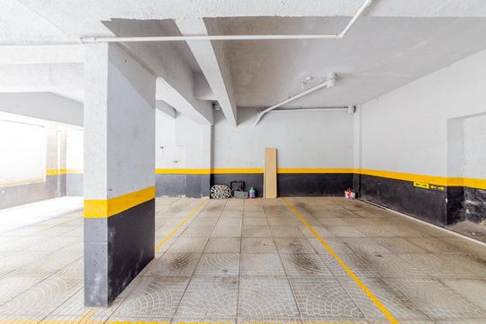 Garagem de apartamento à venda com 2 quartos, 82m² em São João, Porto Alegre
