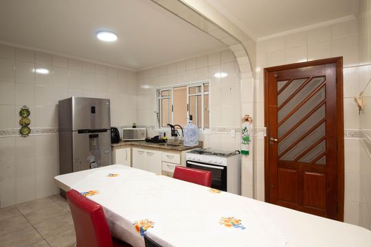 Cozinha de casa à venda com 4 quartos, 272m² em Jardim Rosa de Franca, Guarulhos