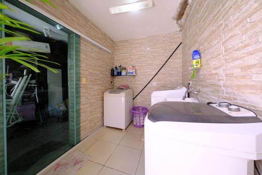 Área de Serviço de casa à venda com 3 quartos, 138m² em Jardim Três Marias, São Paulo