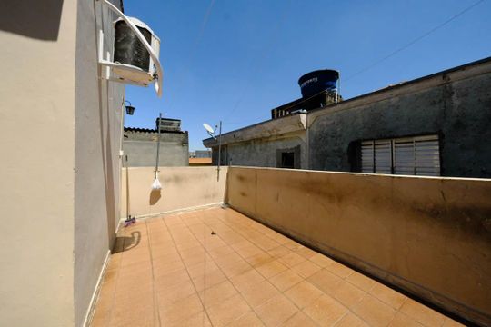 Área comum de casa à venda com 3 quartos, 138m² em Jardim Três Marias, São Paulo