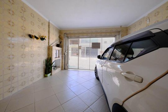 Área comum de casa à venda com 3 quartos, 138m² em Jardim Três Marias, São Paulo