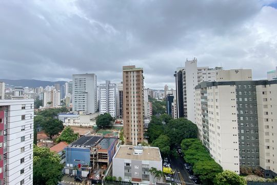 Vista da Sala de apartamento para alugar com 4 quartos, 210m² em Funcionários, Belo Horizonte