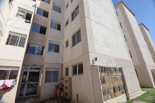 Fachada do bloco de apartamento para alugar com 2 quartos, 42m² em Rio Branco, Canoas