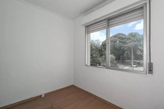 Quarto 1 de apartamento à venda com 2 quartos, 53m² em São Sebastião, Porto Alegre