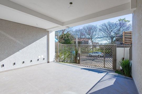 Área Externa de casa de condomínio para alugar com 3 quartos, 195m² em Jardim Itu, Porto Alegre